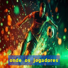 onde os jogadores do corinthians moram