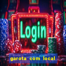 garota com local em santos